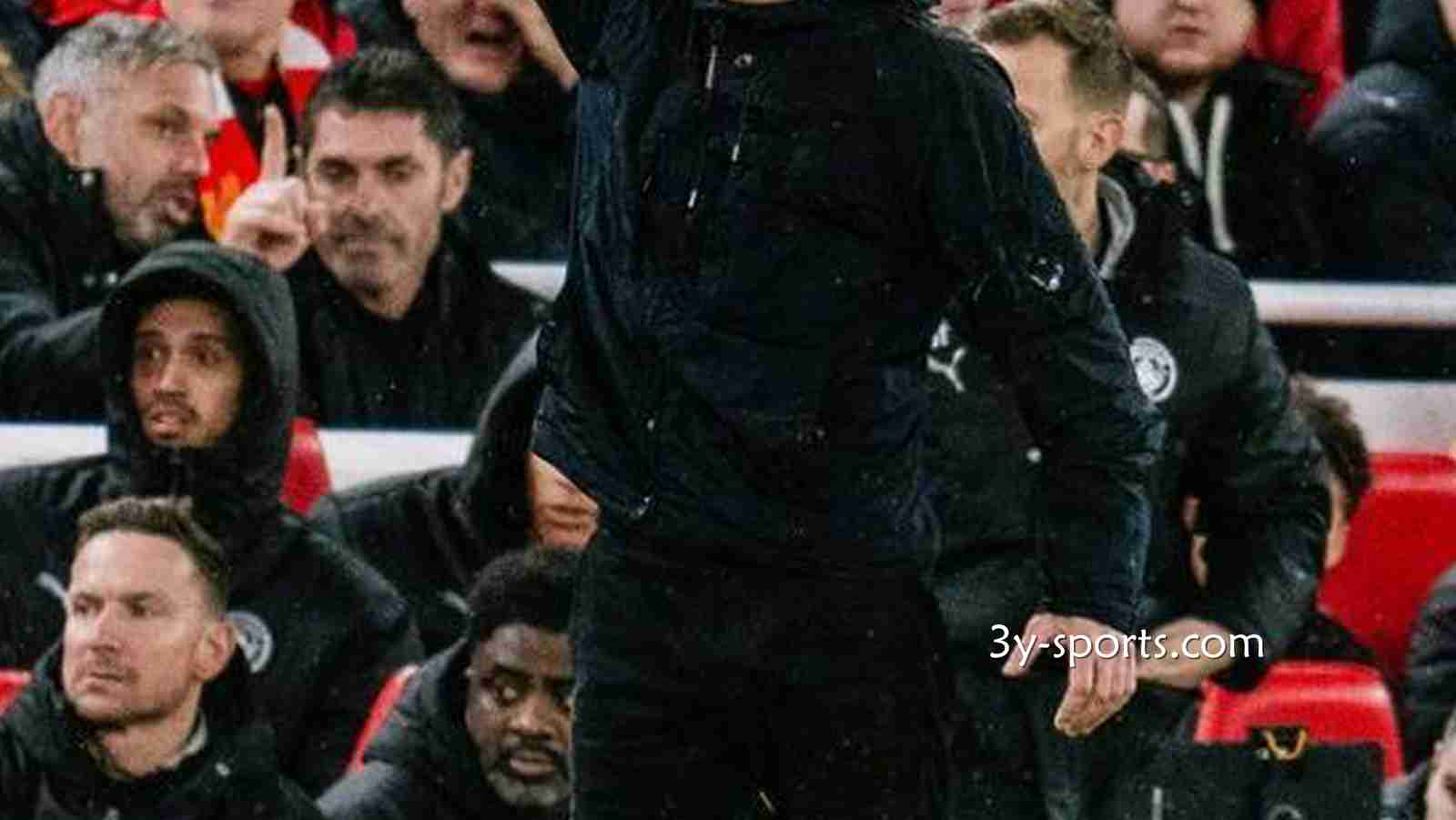 三亿体育专业分析:塞梅尼奥一剑封喉,曼城1-0险胜利兹联,英超豪取4连胜施压阿森纳